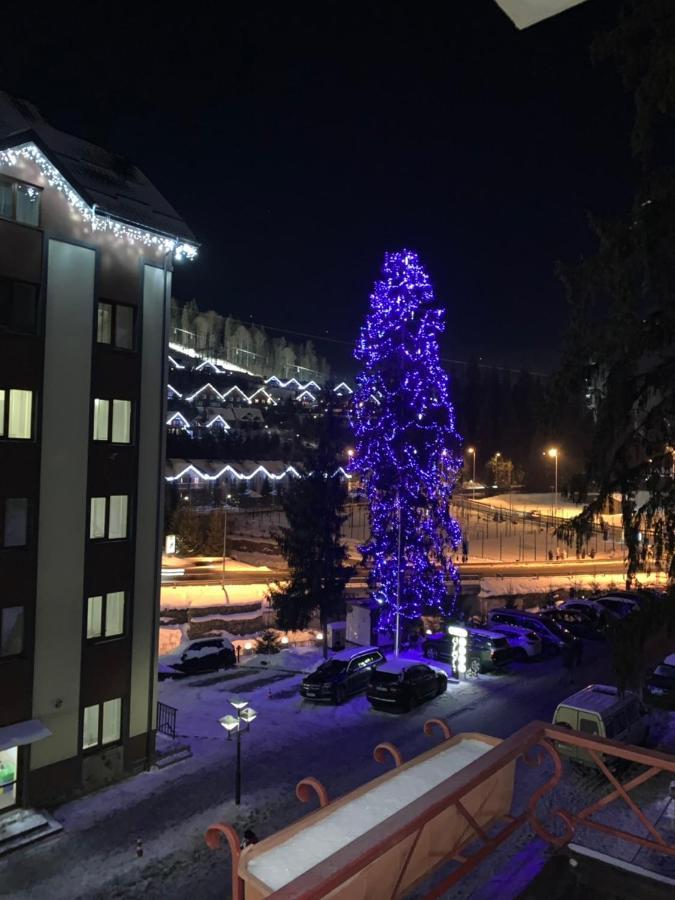 Отель 100 Metriv Vid Vytyagu Буковель Экстерьер фото